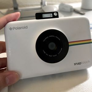 Polaroid Snaptouch camera